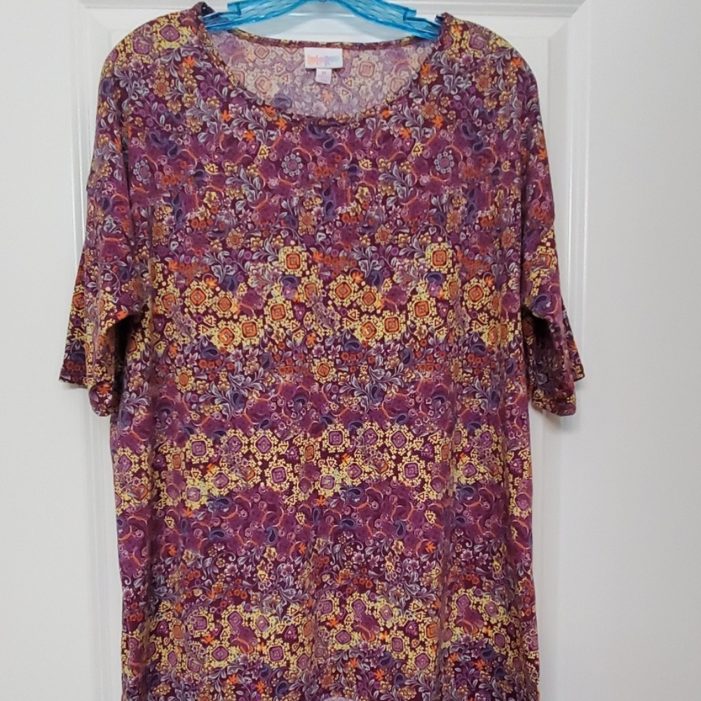 Medium Lularoe Irma